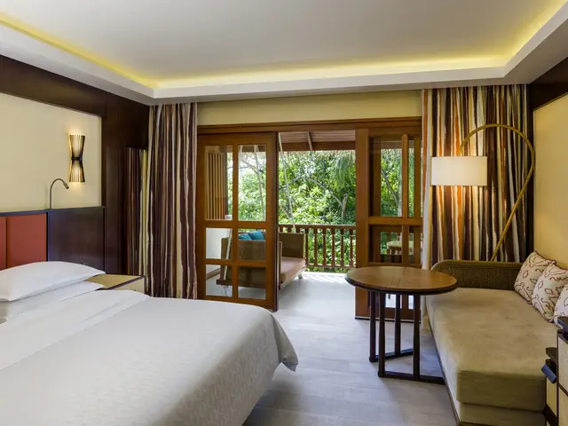 Sheraton Maldives Full Moon Resort & Spa photo 2