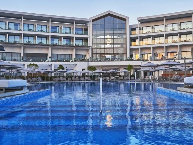 Mare Paphos