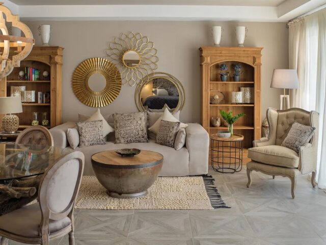 Royal River Luxury photo 2