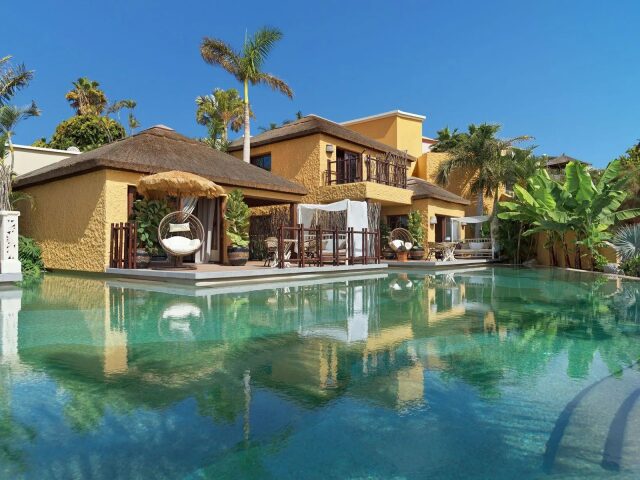 Royal River Luxury photo 3