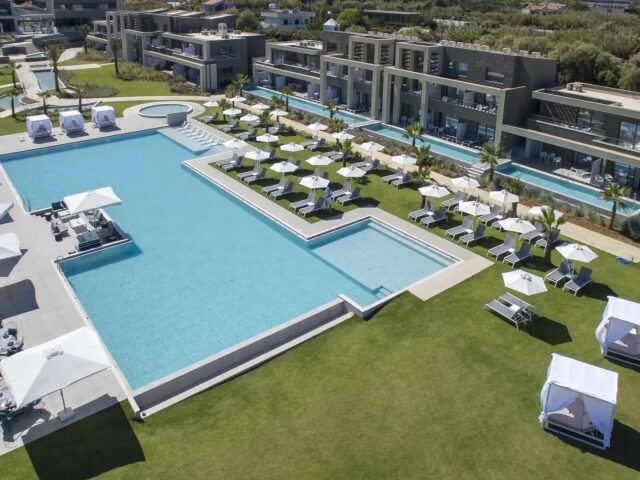 Myrion Beach Resort photo 3