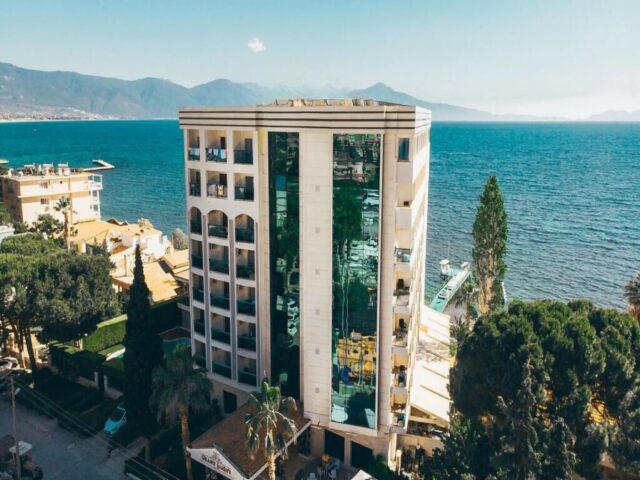 Scala Nuova Beach photo 3