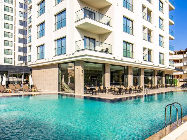 Maril Resort Beach & Spa