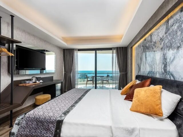 Elite Luxury Suite & Spa photo 3
