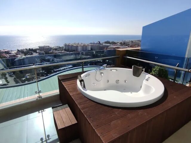 Elite Luxury Suite & Spa photo 2