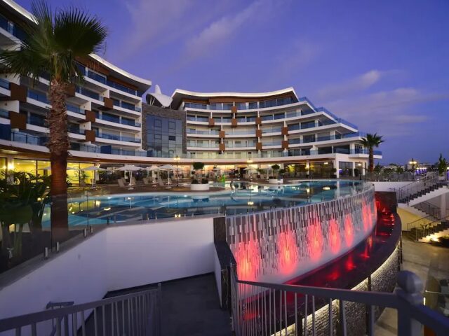 Elite Luxury Suite & Spa photo 1