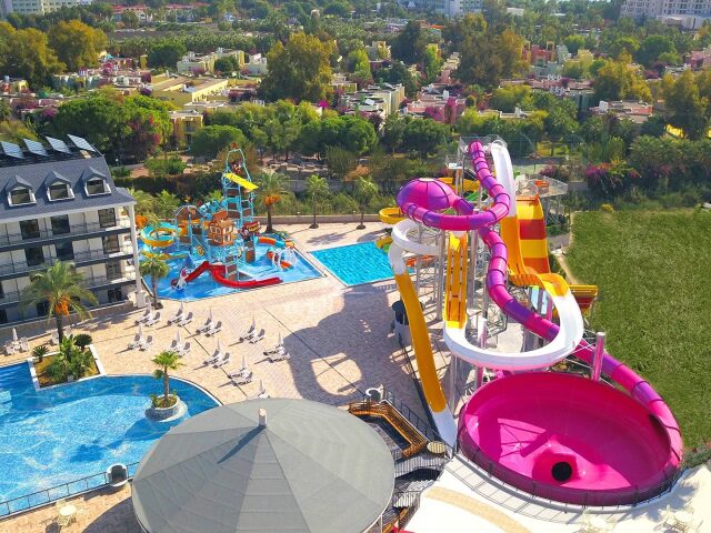 Dream World Palace photo 0