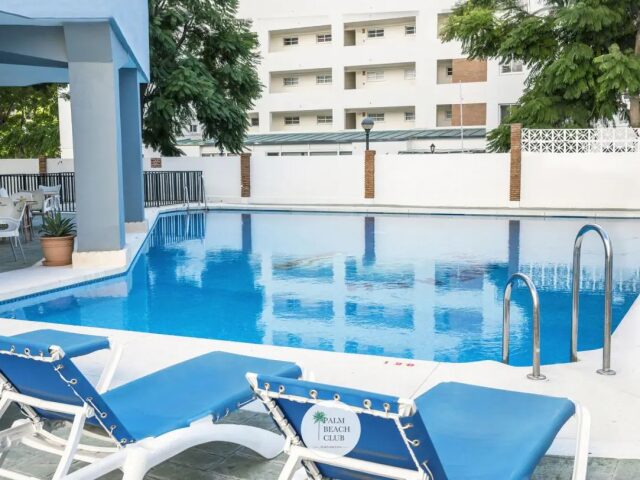 Palm Beach Club Apartments photo 3