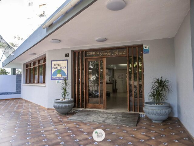 Palm Beach Club Apartments photo 0
