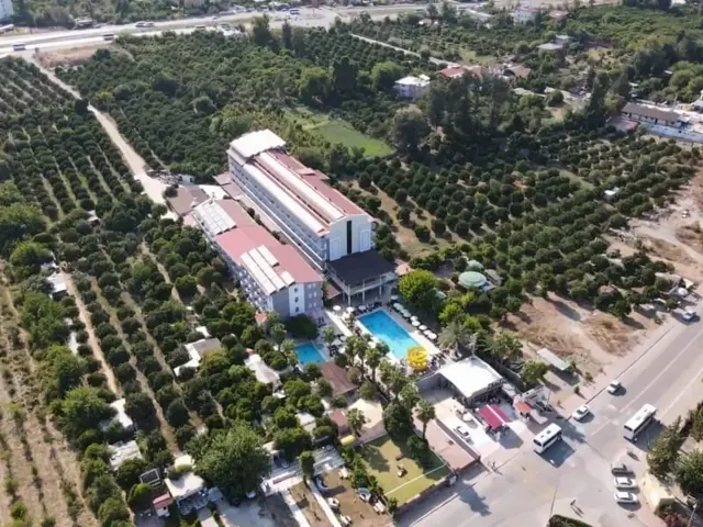 Grand Hotel Derin photo 1