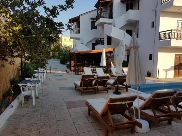 Sirocco Apartments photo 2