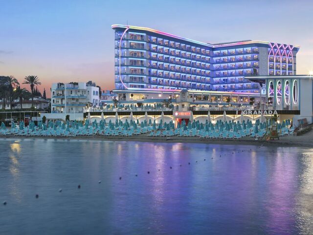 Granada Luxury Beach Avsallar