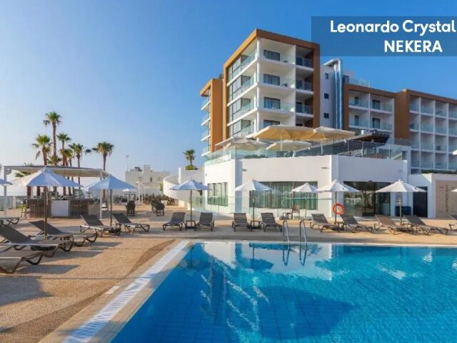 Leonardo Crystal Cove by the Sea