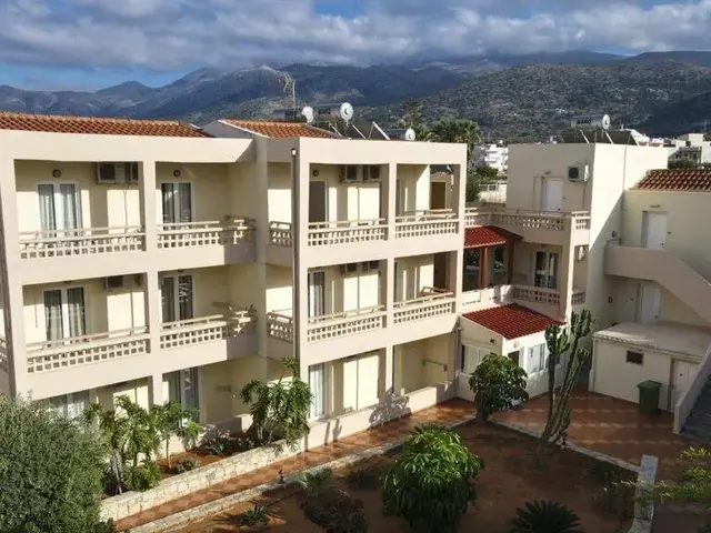 Sunset Apartments photo 0