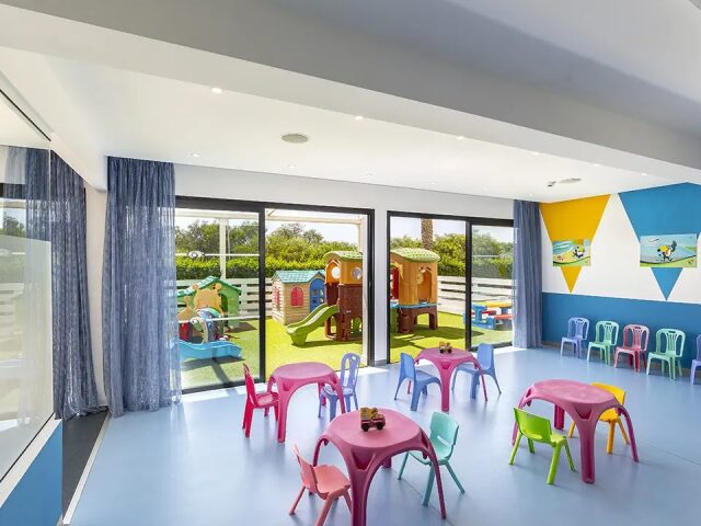 Christofinia photo 3