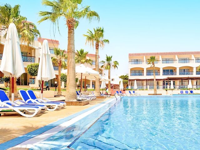 Ivy Cyrene Island Resort photo 0