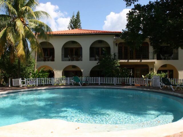 Charela Inn photo 0