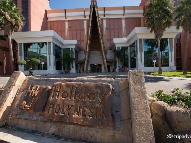 Holiday World Polynesia