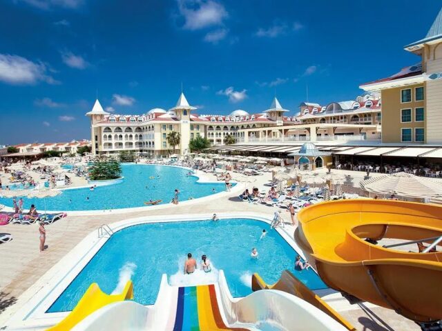 Side Star Resort photo 2