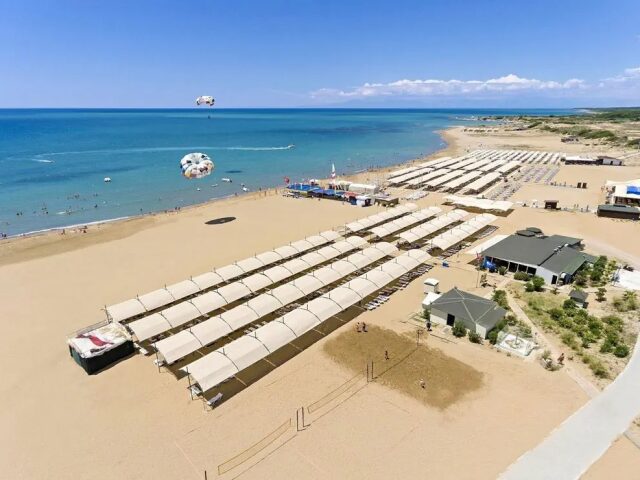 Side Star Resort photo 0