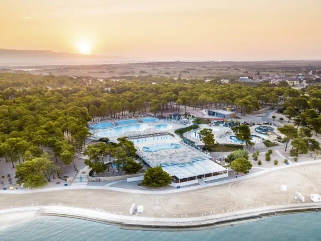 Zaton Holiday Resort 3*