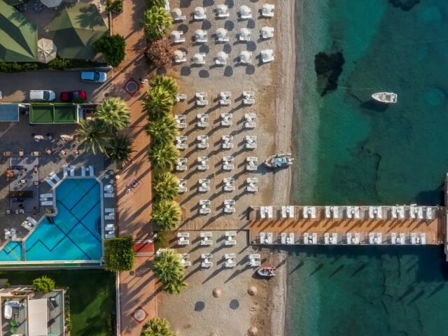 Cettia Beach Resort photo 1