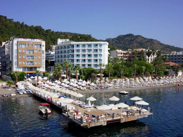 Cettia Beach Resort