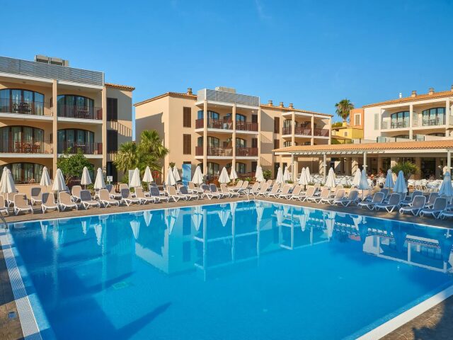 Protur Floriana Resort