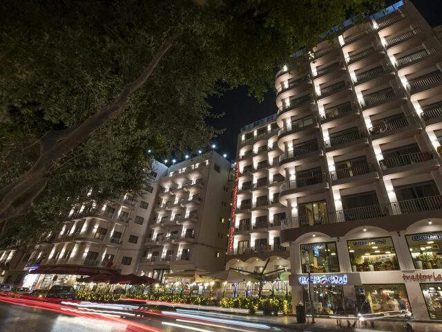 Plaza Hotel & Plaza Regency photo 1