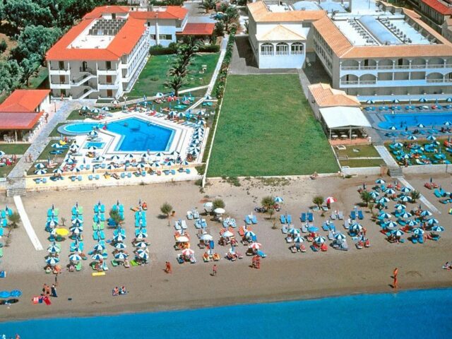 Astir Beach photo 0