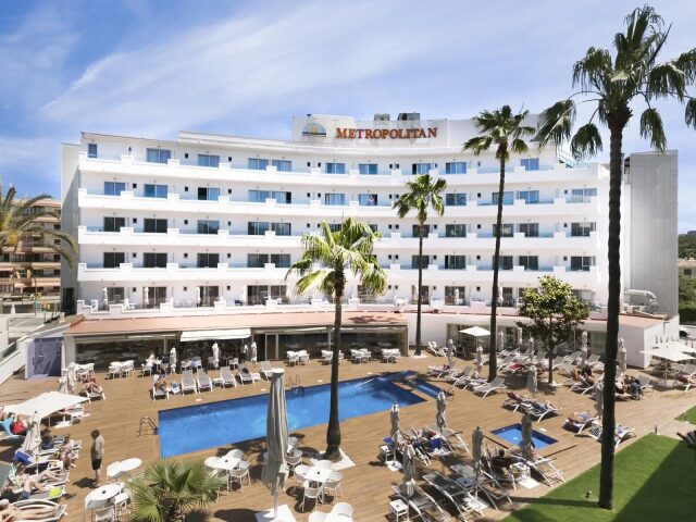 Metropolitan Playa photo 3
