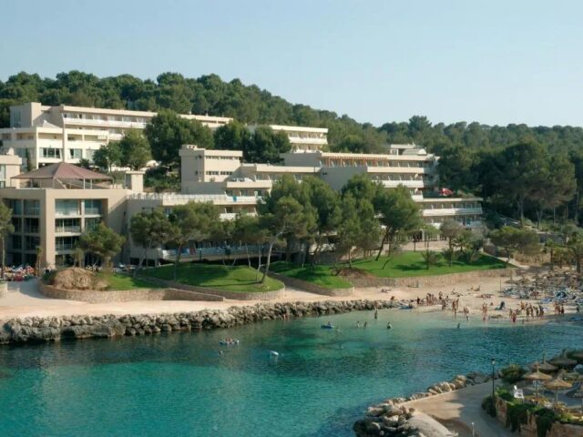 Occidental Cala Vinas