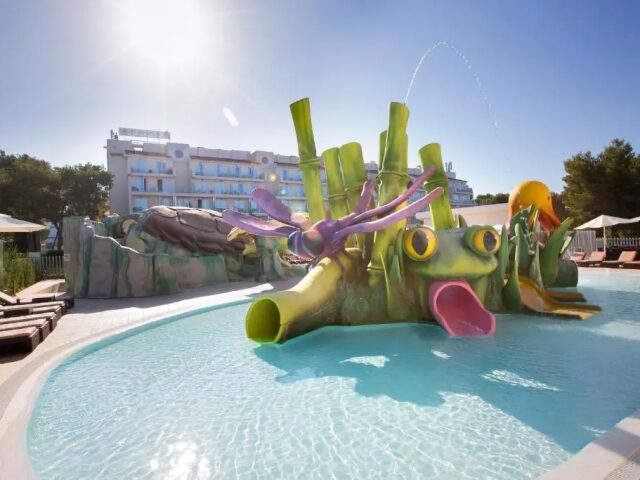 Mar Playa de Muro Suites photo 3