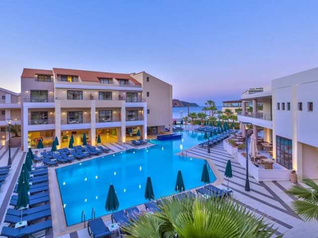 Porto Platanias Beach