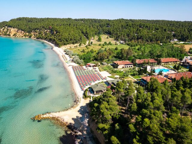 Simantro Resort photo 1