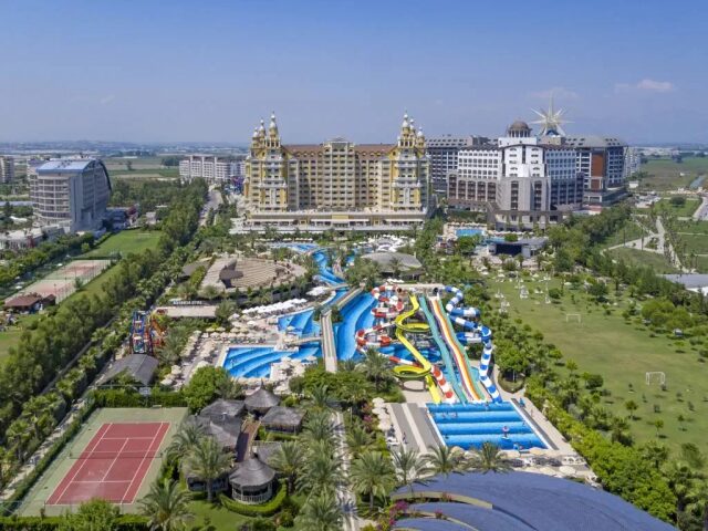 Royal Holiday Palace photo 3