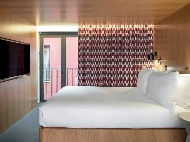 Se Catedral Hotel Porto, Tapestry Collection by Hilton photo 1
