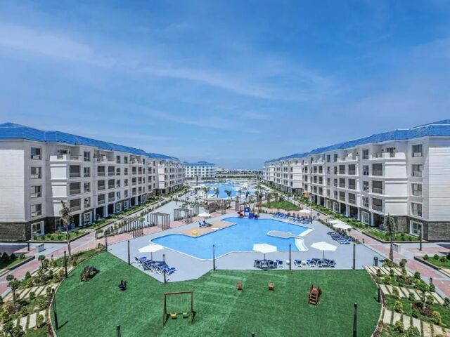 Azur One Eleven photo 2