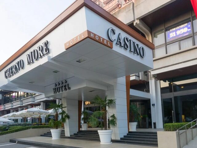 Hotel & Casino Cherno More photo 0