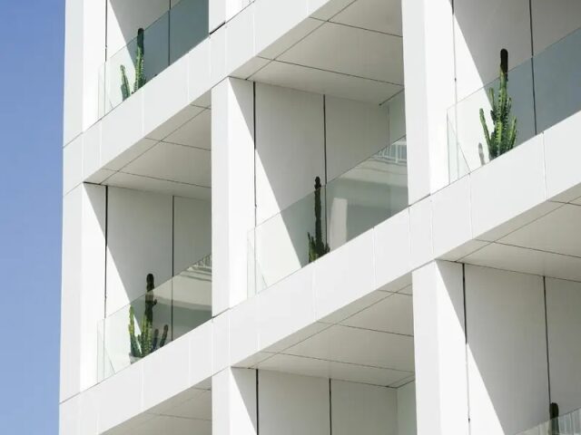 Naos Luxury