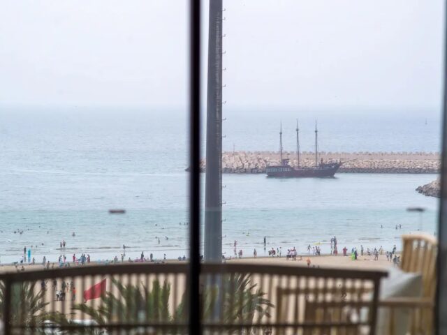 Stayhere Ocean View Residence photo 2