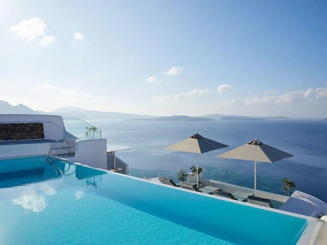 La Perla Villas and Suites photo 0