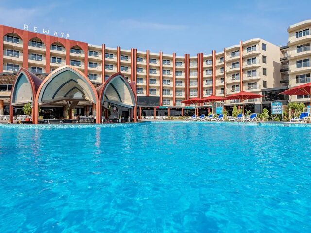 Rewaya Majestic Resort photo 1