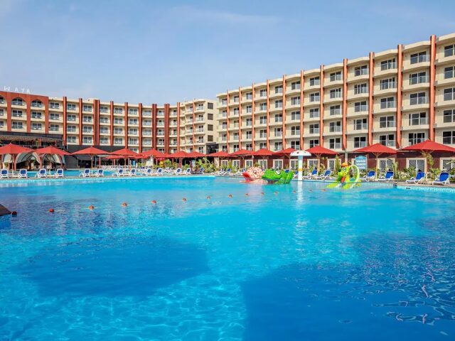 Rewaya Majestic Resort photo 2