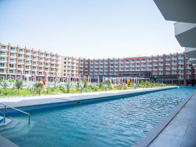 Rewaya Majestic Resort photo 3