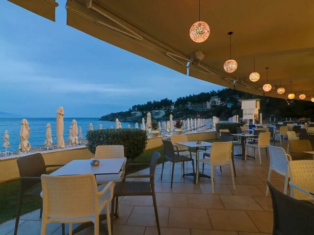Tosca Beach photo 3