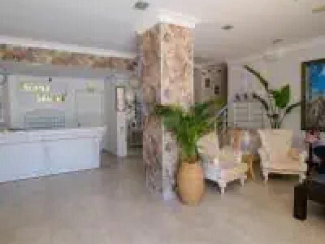 Moni Hotel photo 2