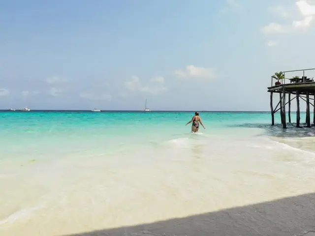 Amaan Beach Bungalows photo 2