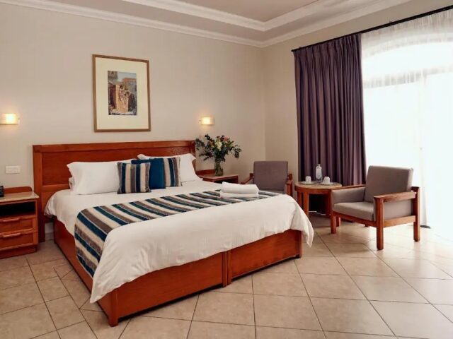 Paradise Bay Resort photo 3