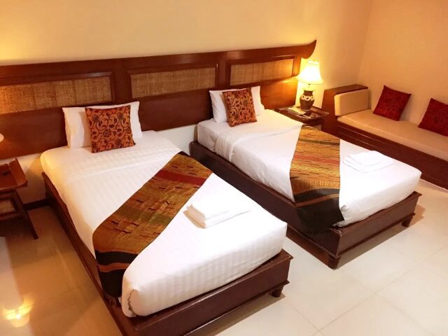 Phuphaya Resort photo 3